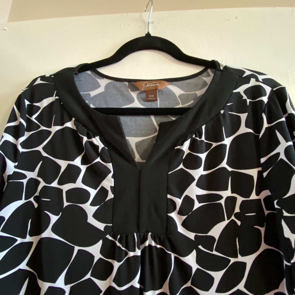 Leopard top - Picture 2 of 4